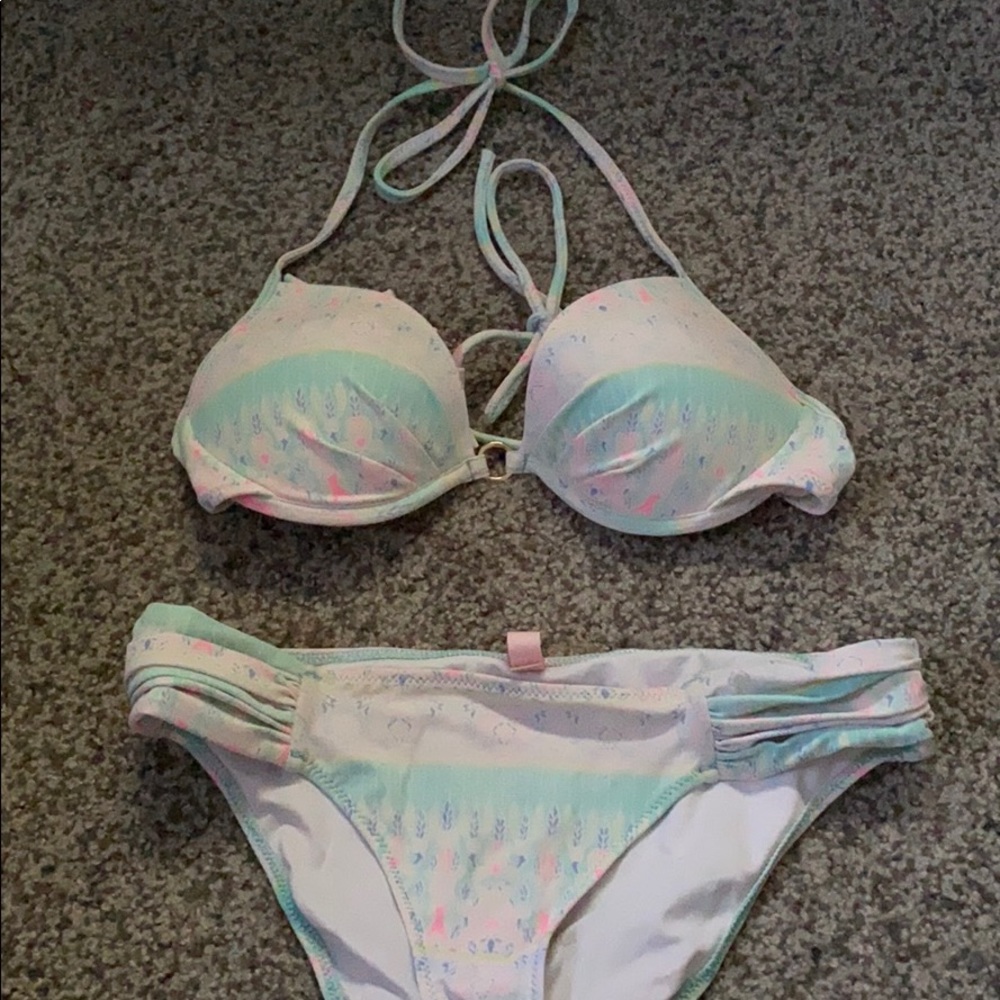 Victoria’s Secret bathing suit